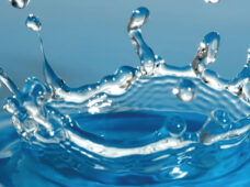 Redução de 25% da água captada para produção em suas fábricas  até 2025: meta da Basf