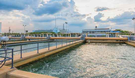 A universalização dos serviços de água e esgoto e seus meandros