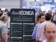 Surpreendente, em todos os aspectos