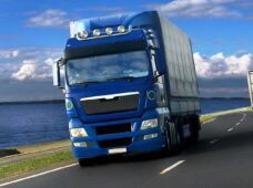 Ministério e BNDES firmam contrato para estudos de rodovias