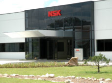 Centro Tecnológico da NSK Brasil é referência para os setores industrial e automotivo