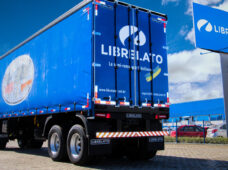 Implementos rodoviários brasileiros a caminho de Ruanda