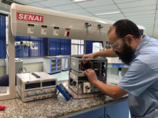 Mais de 2 mil respiradores consertados retornam a hospitais