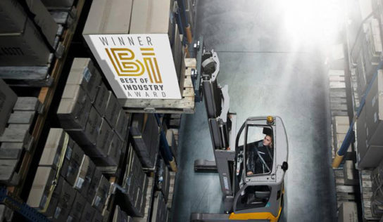 Empilhadeira com a bateria de lítio integrada foi premiada