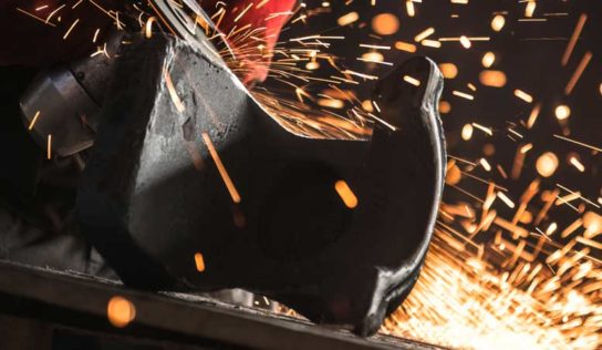 Retomada da produção industrial após paradas reflete positivamente