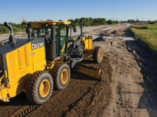 Motoniveladoras: fabricante nacionaliza produtos que trazem versatilidade