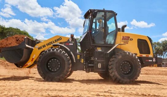 Pá carregadeira sai de fábrica com ventilador reversível na refrigeração do motor