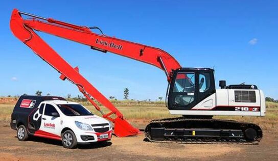 Nova versão da escavadeira com braço para longo alcance é indicada para dragagem e aterros