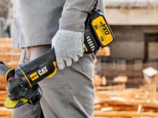 Fabricante apresenta 30 ferramentas para uso profissional, sendo 14 ferramentas à bateria