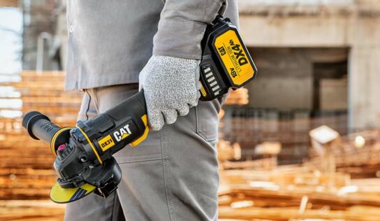 Fabricante apresenta 30 ferramentas para uso profissional, sendo 14 ferramentas à bateria