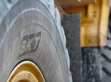 Earthmax: pneus em vários modelos, versões e compostos