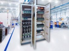 Banco de capacitores contribui para otimização do consumo elétrico