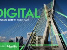 Inovação, painel e laboratório marcaram o mês da Schneider Electric