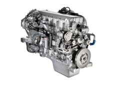 Novas versões de motores movem tratores com alto desempenho e baixo consumo