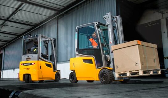 Modernização de empilhadeiras reduz emissão de CO2 em até 52%
