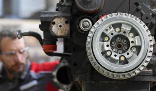 Máquinas agrícolas e de construção ganham motores remanufaturados pela fabricante