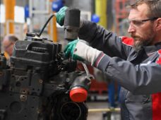 Lançada linha de motores remanufaturados para agricultura e construção