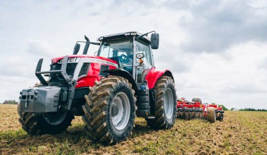 Máquinas agropecuárias lançadas em evento global chegam ao Brasil em 2023