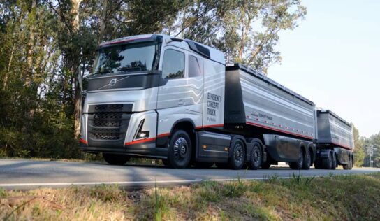 Caminhão graneleiro do futuro criado no Brasil será testado na rota dos grãos