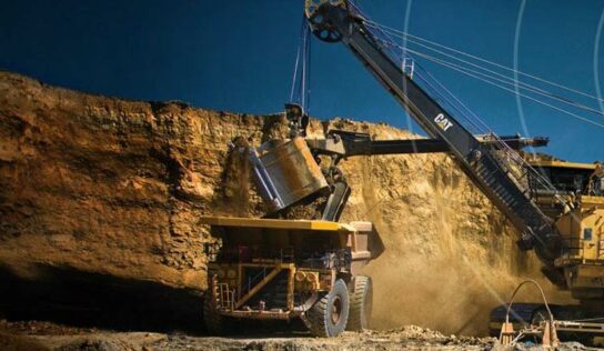 Caminhões autônomos movimentam mais de 3 bilhões de toneladas de minérios