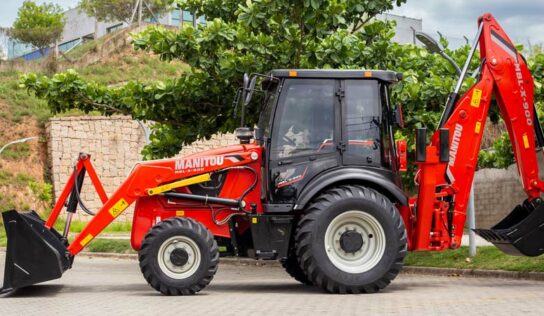 Chega ao Brasil nova linha de retroescavadeiras versáteis