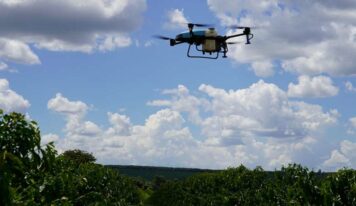 Empresa global de drones agrícolas estreia no Brasil na Agrishow