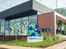 Instituição financeira cooperativa abre espaço para soluções para o campo