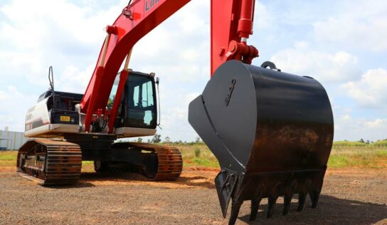 Fabricante dá dicas para escolher a escavadeira ideal para cada obra