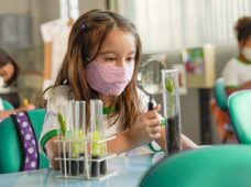 Cooperativa de crédito divulga relatório de sustentabilidade e captação para empresas lideradas por mulheres