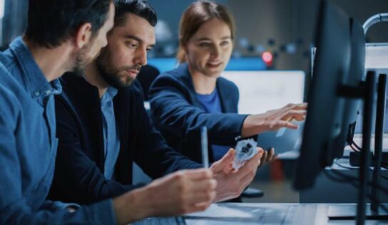 Eficiência no chão de fábrica: como fazer a tecnologia trabalhar a seu favor?