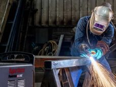 Tecnologia de corte a plasma conta com inteligência integrada e cartucho de peça única