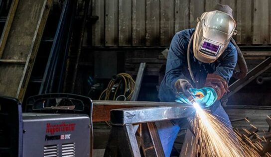 Tecnologia de corte a plasma conta com inteligência integrada e cartucho de peça única