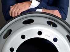 Multinacional brasileira de rodas forjadas em alumínio completa 10 anos de inovação