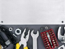 Manuais, industriais, robóticas: ferramentas são essenciais na produção