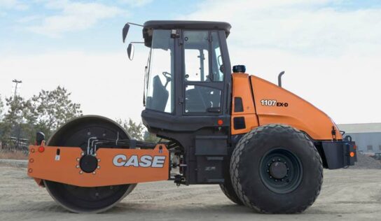 Rolo compactador recebeu melhorias com foco na experiência do cliente