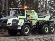 Volvo CE inicia testes com caminhão articulado a hidrogênio