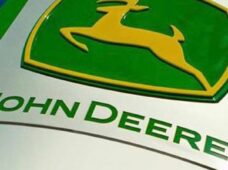 Programa corporativo soma 4 mil horas e reverte US$ 200 mil a instituições brasileiras