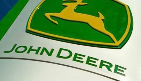 Programa corporativo soma 4 mil horas e reverte US$ 200 mil a instituições brasileiras