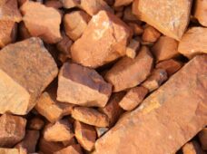 Pequenas e médias mineradoras ganham espaço especial