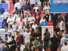 Plástico Brasil 2023 tem recordes de negócios e visitação