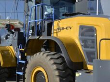 Linha de máquinas e equipamentos 100% elétrica