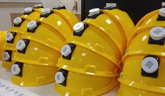 Dispositivo alerta trabalhadores para risco em obras e fábricas