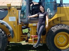 Programa facilita entrada de mulheres no mercado de máquinas pesadas 