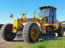 Agro impulsiona lançamentos de máquinas da linha amarela