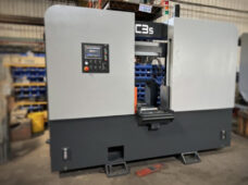 Andorinha lança C3s, a nova máquina de serra de fita