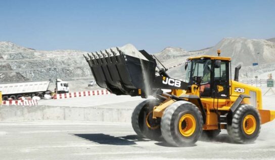 Nova pá carregadeira desembarca no mercado brasileiro