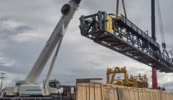 XCMG Brasil entrega21 guindastes da Makro Engenharia