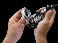 Mitutoyo aposta em inovação e conectividade na FEIMEC 2024