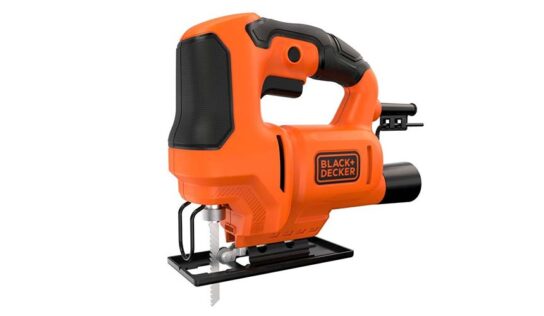 Com motor de 400W, nova Serra Tico-Tico faz cortes curvos, retos e angulares 