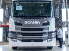 Investimento de R$ 2 bilhões em descarbonização é anunciado por montadora